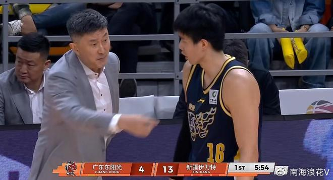 广东男篮逆转新疆实现复仇 杜锋调整阵容崔永熙