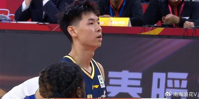 广东男篮逆转新疆实现复仇 杜锋调整阵容崔永熙