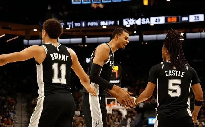 西部季后赛对阵格局基本确定 快船或迎战雷霆