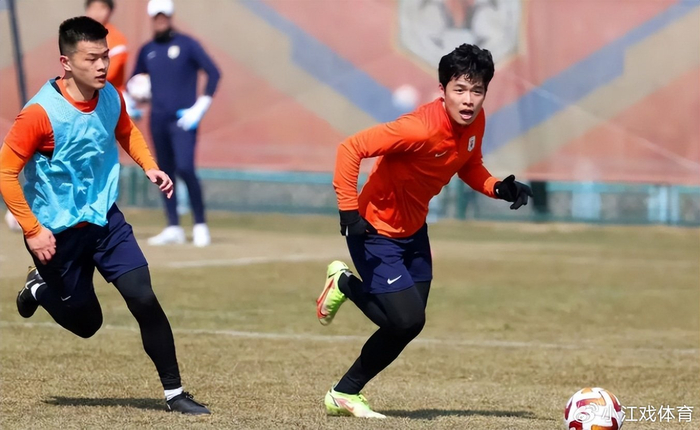 津门虎夏窗引援引段刘愚助保级